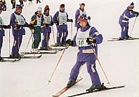 スキーをしている生徒の写真